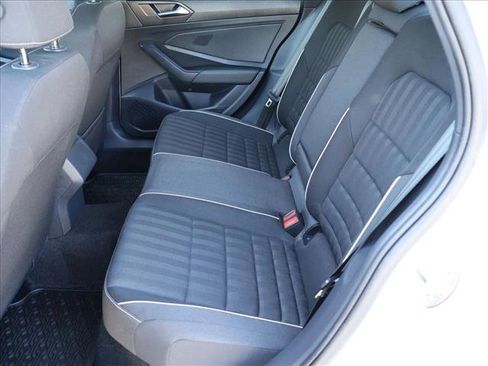 Used 2024 Volkswagen Jetta Sport FWD image 21