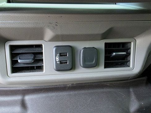 Used 2020 Chevrolet Silverado 2500 LTZ w/ Gooseneck/5TH Wheel Package image 17