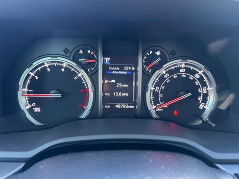 Used 2022 Toyota 4Runner TRD Off-Road Premium image 20