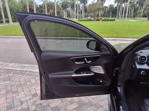 Used 2024 Mercedes-Benz C 300 Sedan image 26