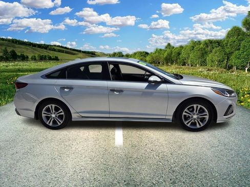 Used 2019 Hyundai Sonata Sport image 8