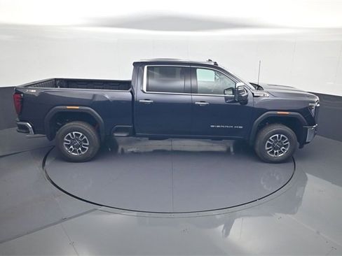 New 2026 GMC Sierra 2500 SLT w/ Max Trailering Package AWD/4WD image 16