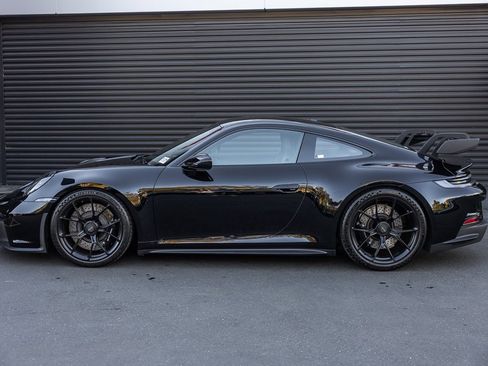 Used 2022 Porsche 911 GT3 image 2