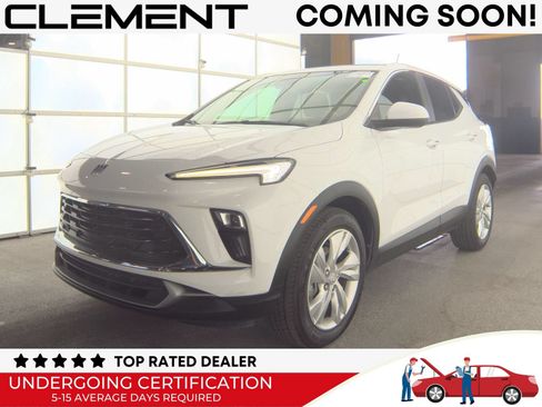 Used 2024 Buick Encore GX Preferred FWD image 1