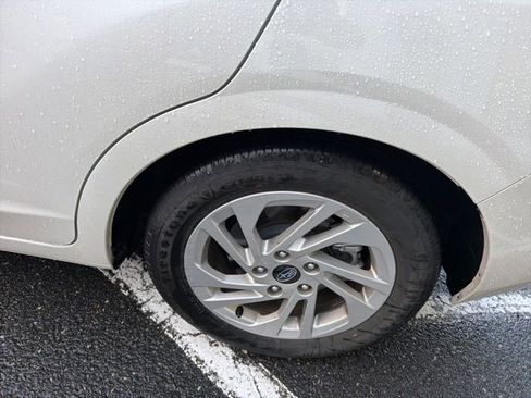 Used 2024 Subaru Impreza 2.0i image 16