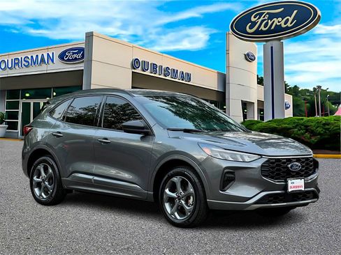 Used 2023 Ford Escape ST-Line w/ Tech Pack #1 AWD/4WD image 1
