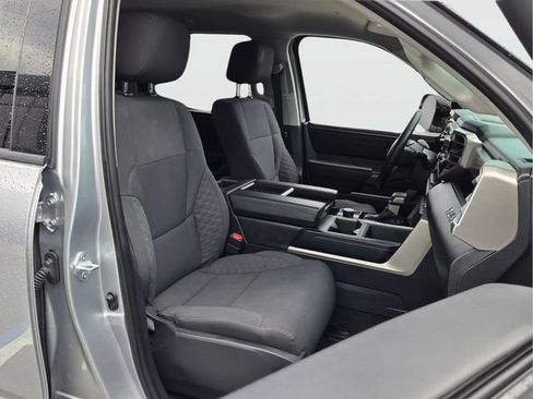 Used 2023 Toyota Tundra SR5 w/ SR5 Convenience Package AWD/4WD image 18