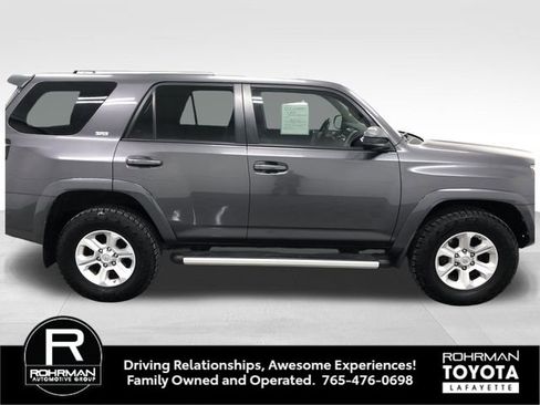 Used 2014 Toyota 4Runner SR5 image 7