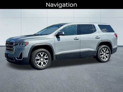 Used 2023 GMC Acadia SLE image 8