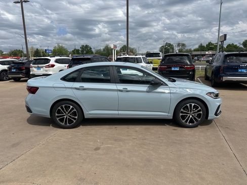 New 2026 Volkswagen Jetta Sport FWD image 4