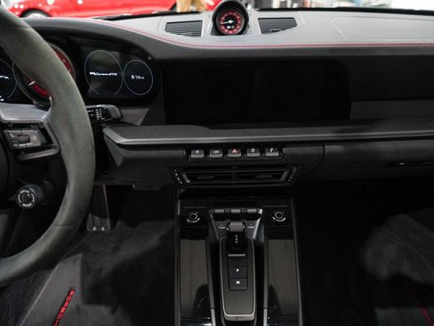 Used 2024 Porsche 911 Carrera GTS image 12
