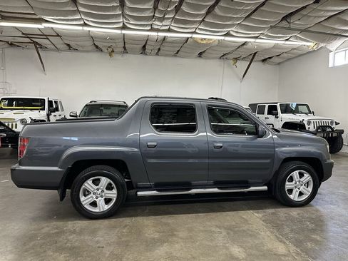 Used 2013 Honda Ridgeline RTL image 2