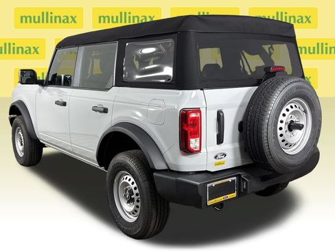 New 2026 Ford Bronco 4-Door AWD/4WD image 9