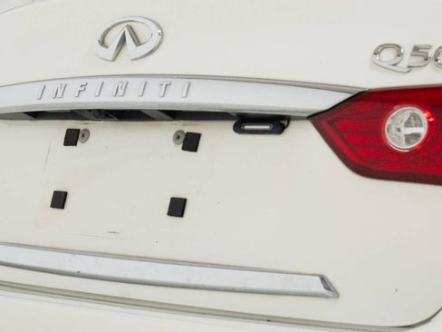 Used 2014 INFINITI Q50 Premium w/ All Weather Package RWD image 14