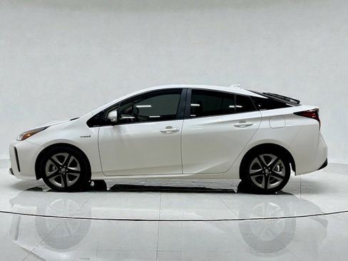 Used 2020 Toyota Prius XLE image 4