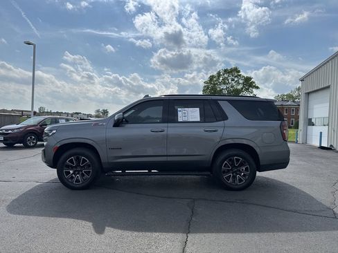 Used 2021 Chevrolet Tahoe Z71 w/ Z71 Signature Package AWD/4WD image 6