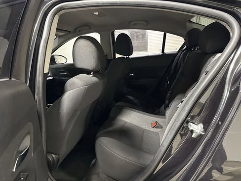 Used 2016 Chevrolet Cruze LT FWD image 21