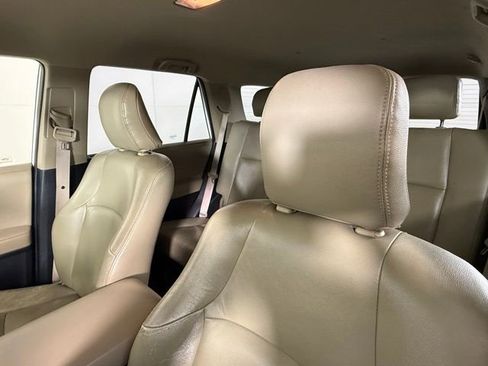 Used 2016 Toyota 4Runner SR5 image 12