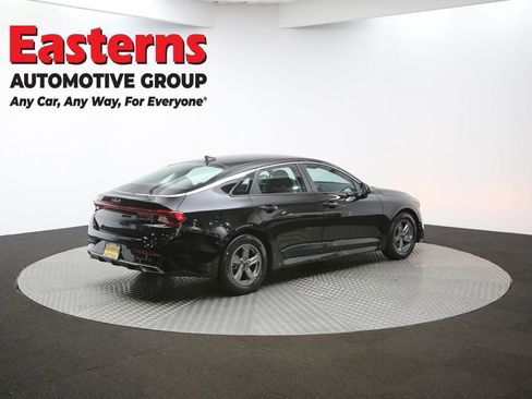 Used 2024 Nissan Sentra SV image 41