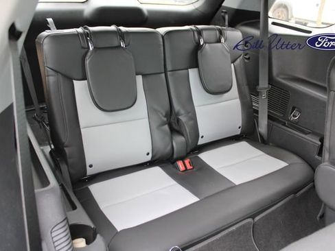 Certified 2022 Ford Explorer XLT w/ Equipment Group 202A RWD image 14