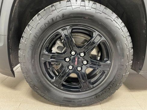 Used 2023 GMC Acadia AT4 w/ Trailering Package AWD/4WD image 7