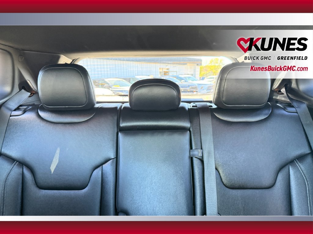 Used 2025 Jeep Compass Limited AWD/4WD image 33