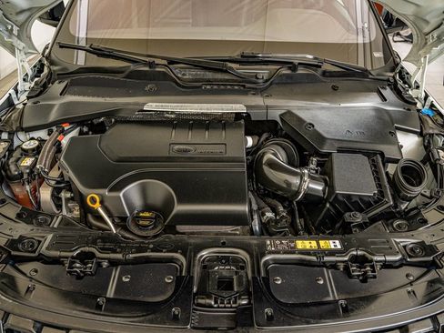 Used 2021 Land Rover Range Rover Evoque R-Dynamic SE image 37