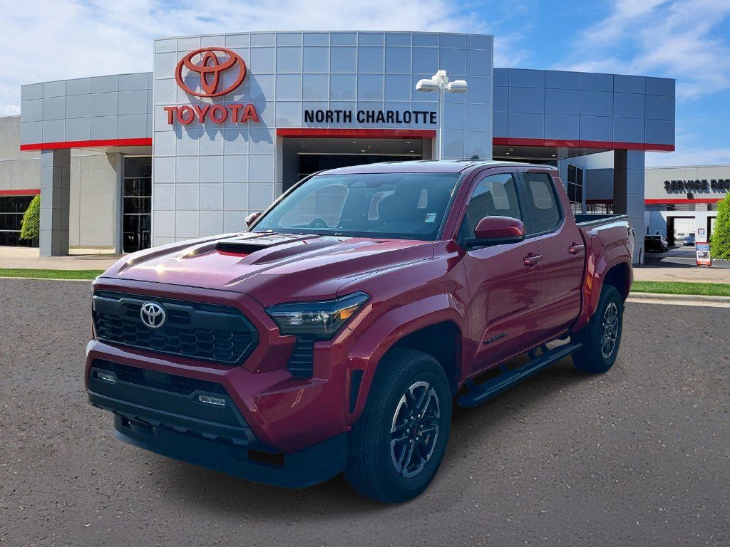 Used 2025 Toyota Tacoma TRD Sport RWD image 5