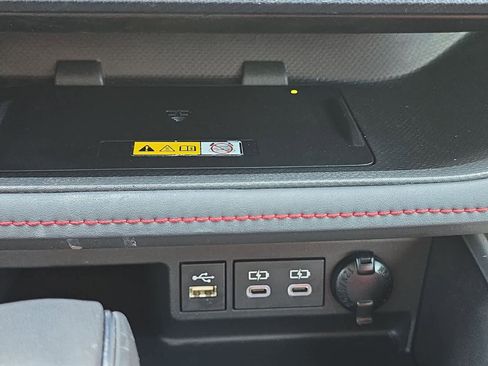 Used 2023 Toyota Highlander XSE FWD image 24
