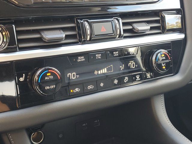 Certified 2023 Nissan Pathfinder SL AWD/4WD image 16