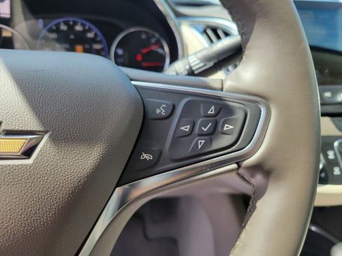 Used 2024 Chevrolet Malibu LT image 12