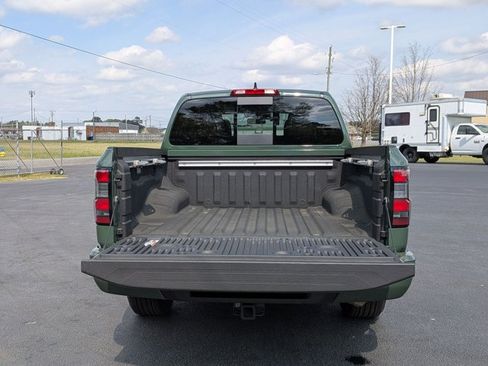 Certified 2025 Nissan Frontier SV w/ SV Convenience Package RWD image 28