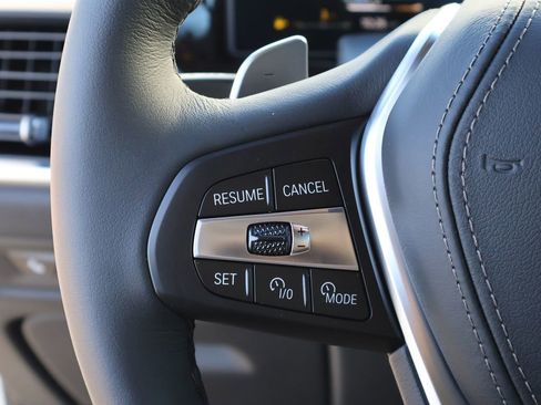 New 2026 BMW X5 xDrive40i w/ Climate Comfort Package image 34