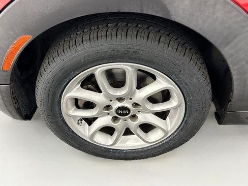 Used 2017 MINI Cooper Clubman ALL4 image 11