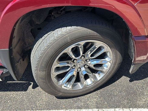 Used 2021 RAM 1500 Laramie AWD/4WD image 4