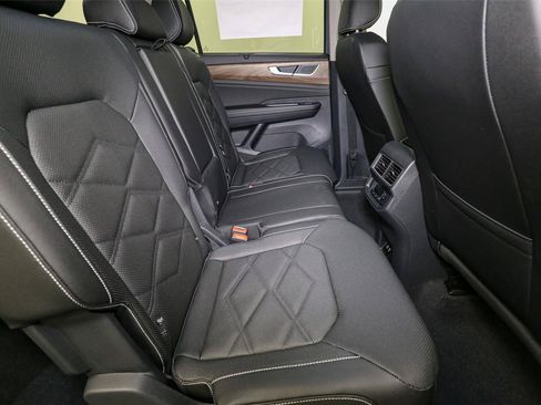New 2026 Volkswagen Atlas SE AWD/4WD image 16