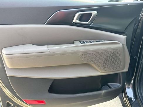 New 2026 Kia Carnival image 22