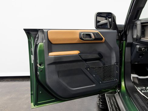 Used 2025 Ford Bronco Outer Banks AWD/4WD image 30