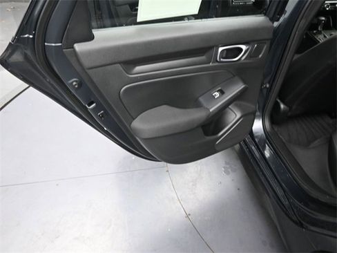 Certified 2025 Honda Civic Sport image 30