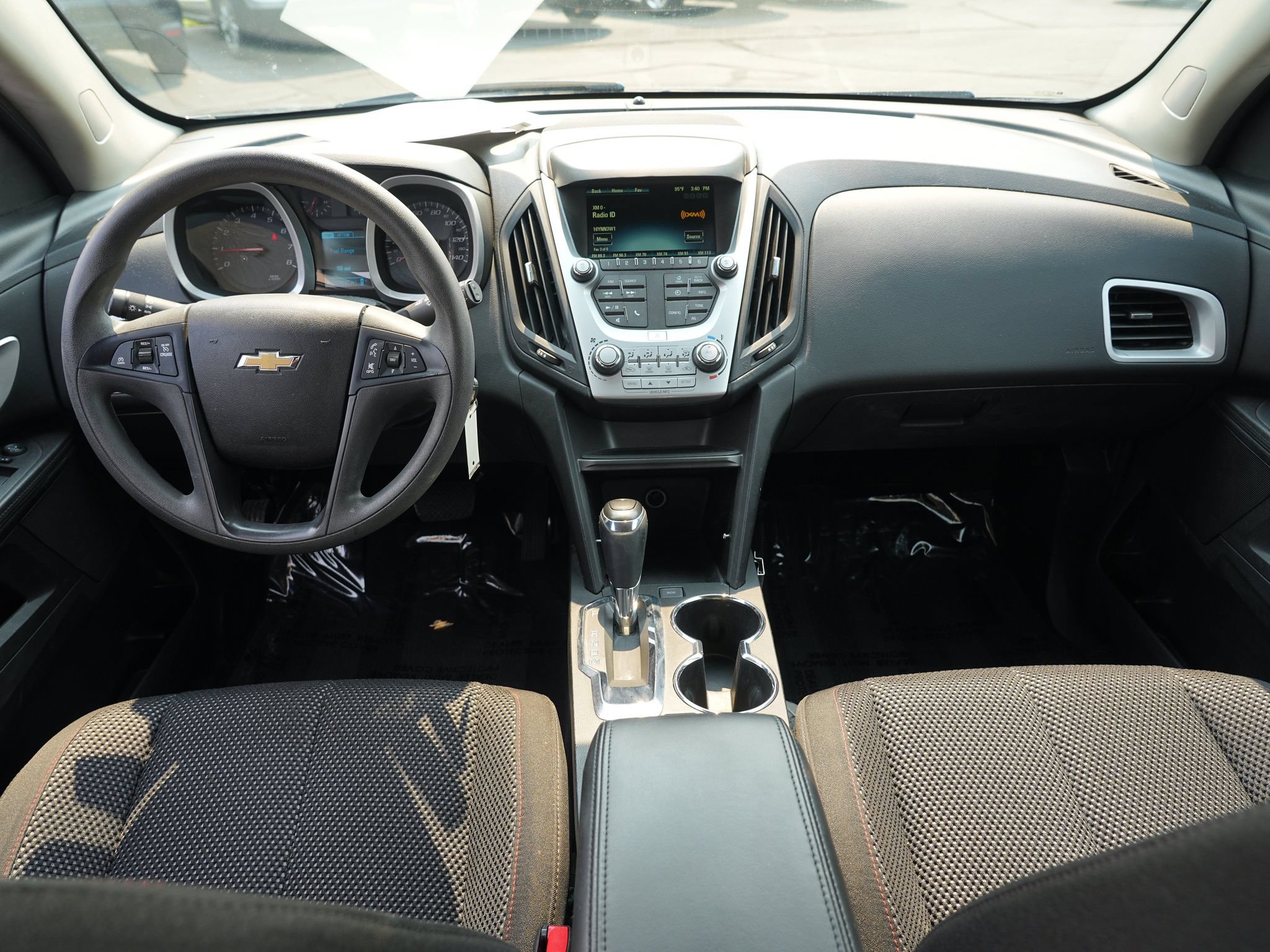 Used 2017 Chevrolet Equinox LS AWD/4WD image 26