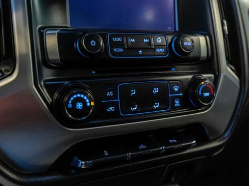 Used 2019 GMC Sierra 2500 SLE image 13