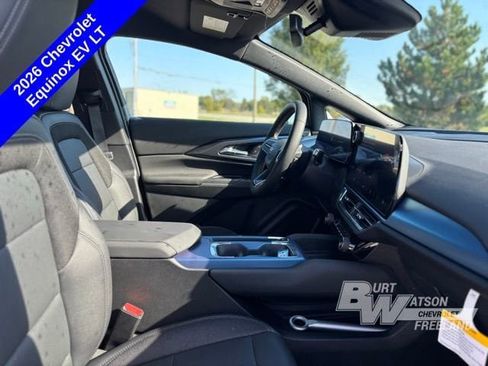 New 2026 Chevrolet Equinox EV LT image 12