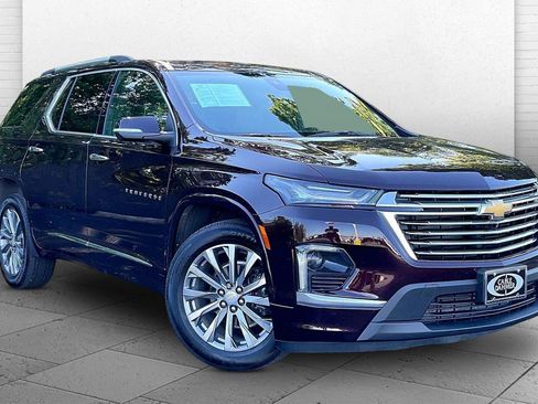 Used 2023 Chevrolet Traverse Premier w/ LPO, Floor Liner Package AWD/4WD image 1