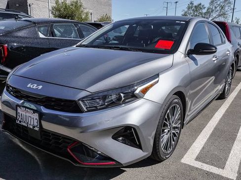 Used 2022 Kia Forte GT-Line w/ GT-Line Premium Package FWD image 6