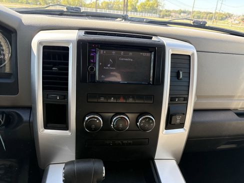 Used 2012 RAM 1500 Lone Star w/ Luxury Group image 18