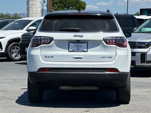 Used 2025 Jeep Compass Limited AWD/4WD image 5