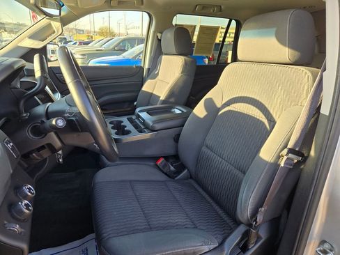 Used 2015 Chevrolet Tahoe LS image 17