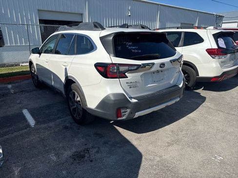 Used 2020 Subaru Outback Limited AWD/4WD image 5