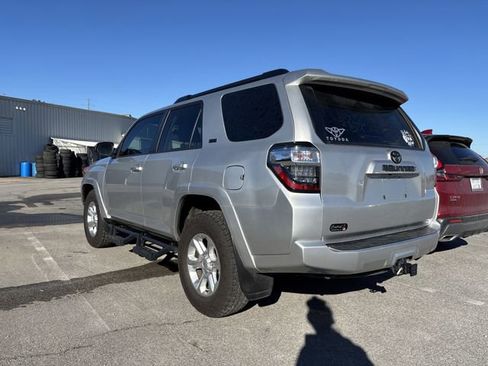 Used 2022 Toyota 4Runner SR5 image 3