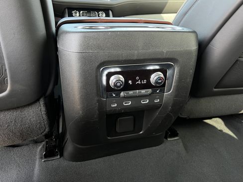 Used 2023 GMC Yukon Denali Ultimate w/ LPO, Floor Liner Package image 34